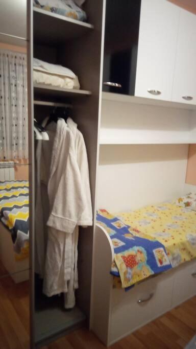 Mia'S Apartment, Stylish One Bedroom Suite Sofia Esterno foto