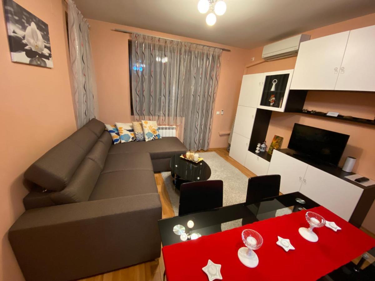 Mia'S Apartment, Stylish One Bedroom Suite Sofia Esterno foto